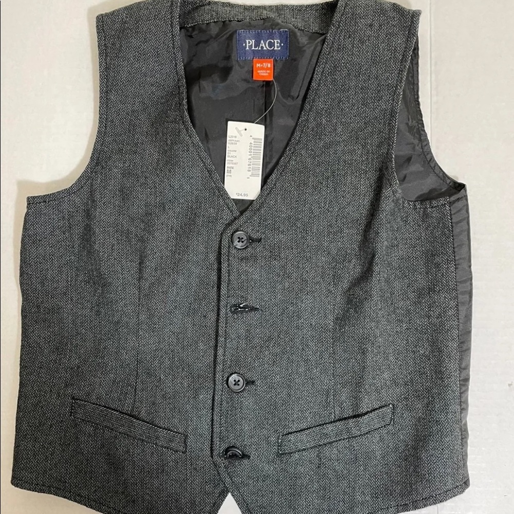 The Children's Place boys black/gray vest, size M 7-8